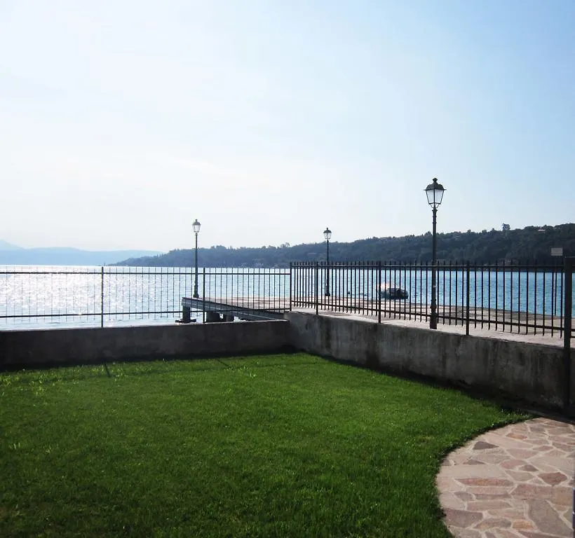 Appartamento Alle Rive サロ イタリア
