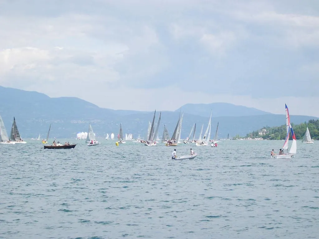 Appartamento Alle Rive Salò 0*,  Itálie