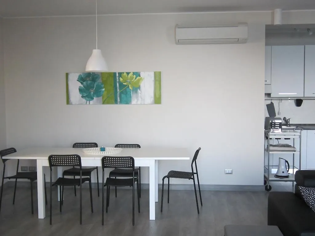Apartment Appartamento Alle Rive Salo