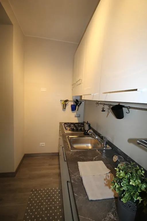 Appartamento Alle Rive Salo 0*,
